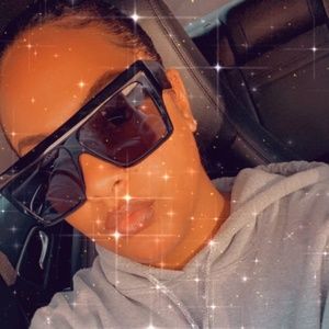 Meet your Posher, True_beauty